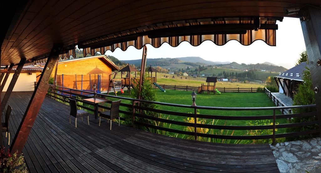 Pensiunea La Bella Vista Пояна Негри Экстерьер фото